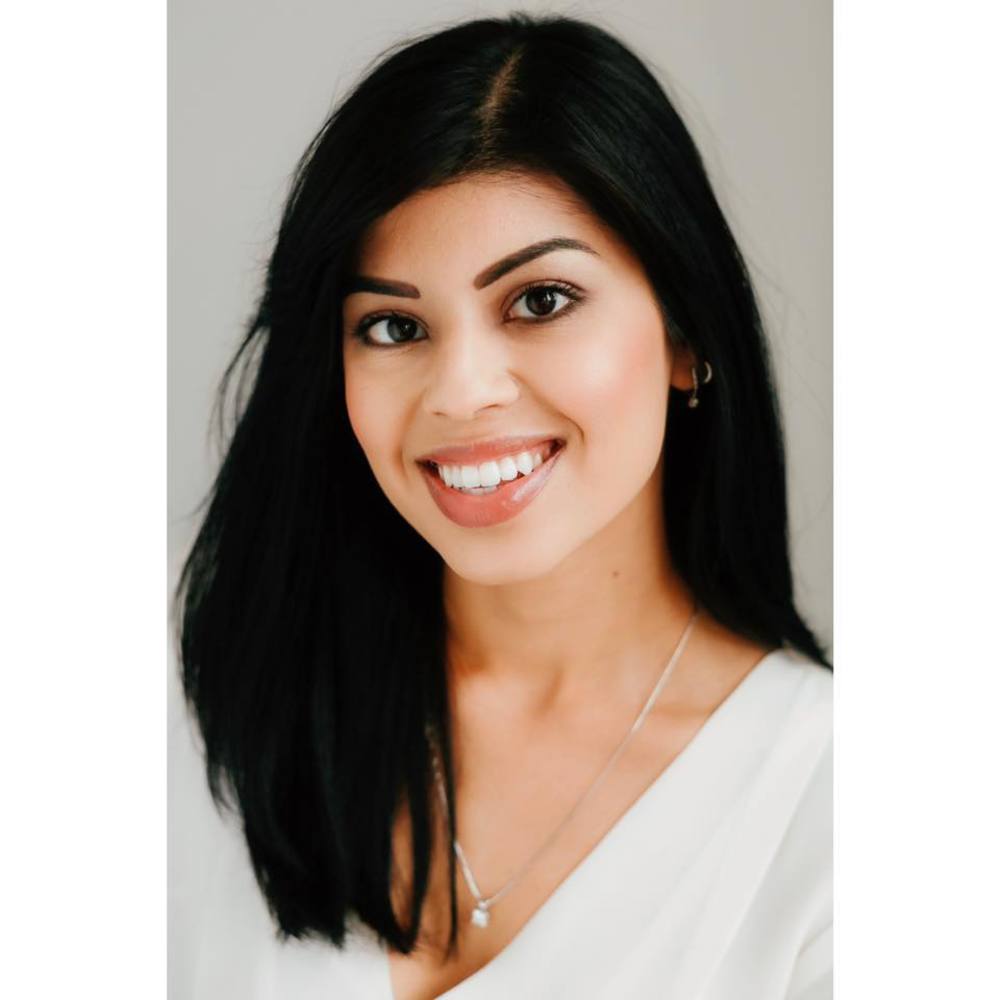 Meet your Posher, Ayesha